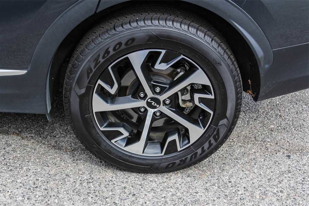 Used 2023 Kia Sportage EX w/ EX Premium Package image 10