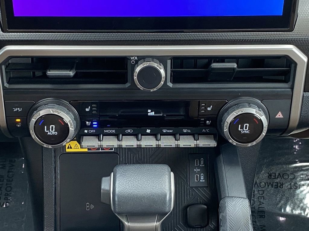 Certified 2025 Toyota 4Runner Limited image 32