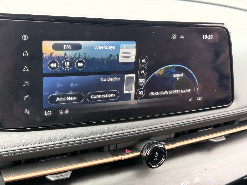 Used 2023 Nissan Ariya FWD image 20