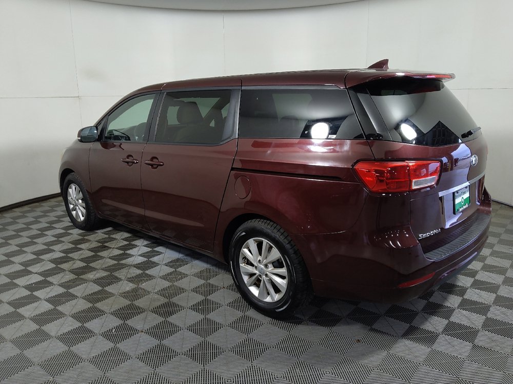 Used 2017 Kia Sedona LX FWD image 5