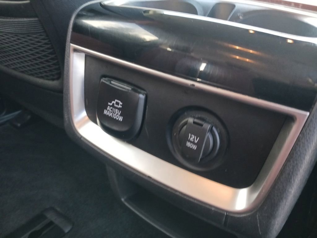 Used 2024 Kia Carnival SX FWD image 16