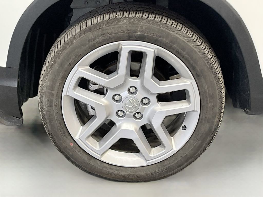 Used 2025 Honda Passport EX-L image 31