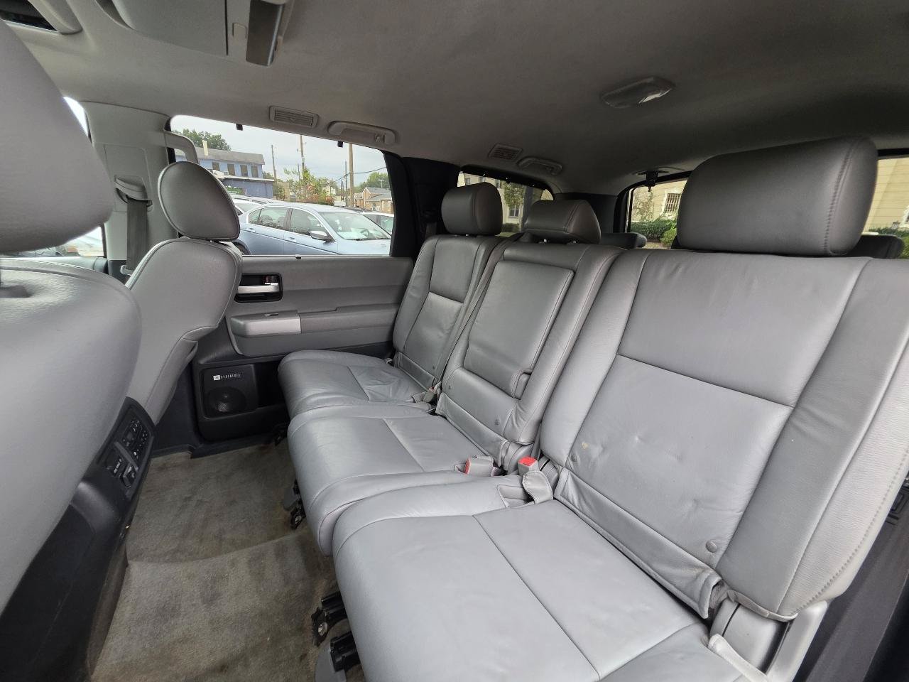 Used 2008 Toyota Sequoia Limited AWD/4WD image 36