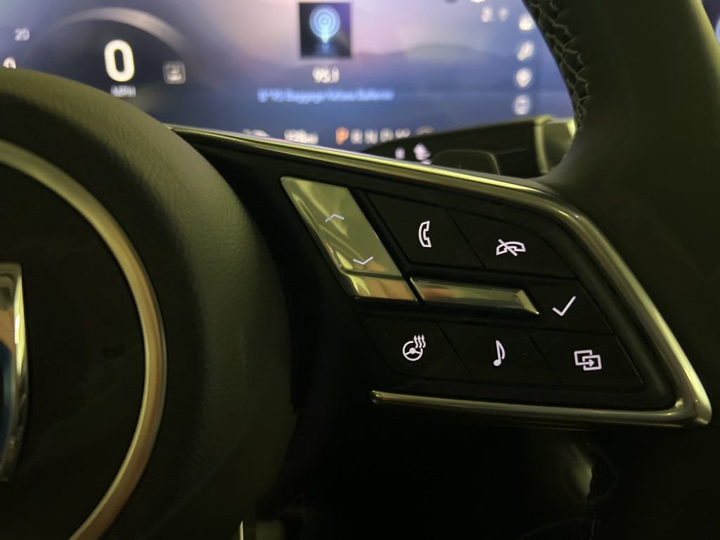 New 2026 Buick Envision Avenir image 16