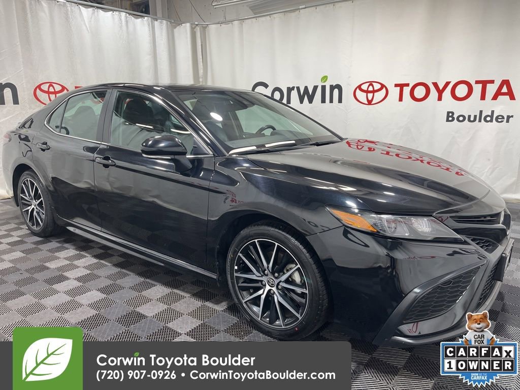 Used 2024 Toyota Camry SE