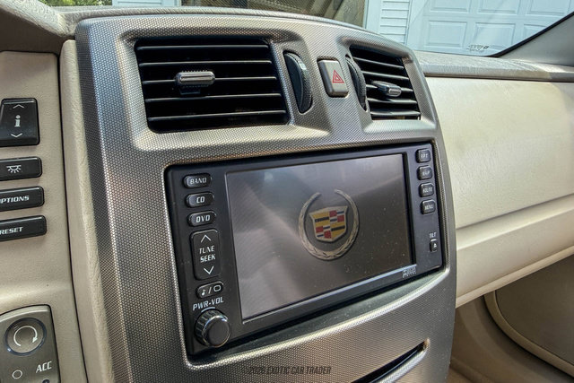 Used 2005 Cadillac XLR RWD image 43