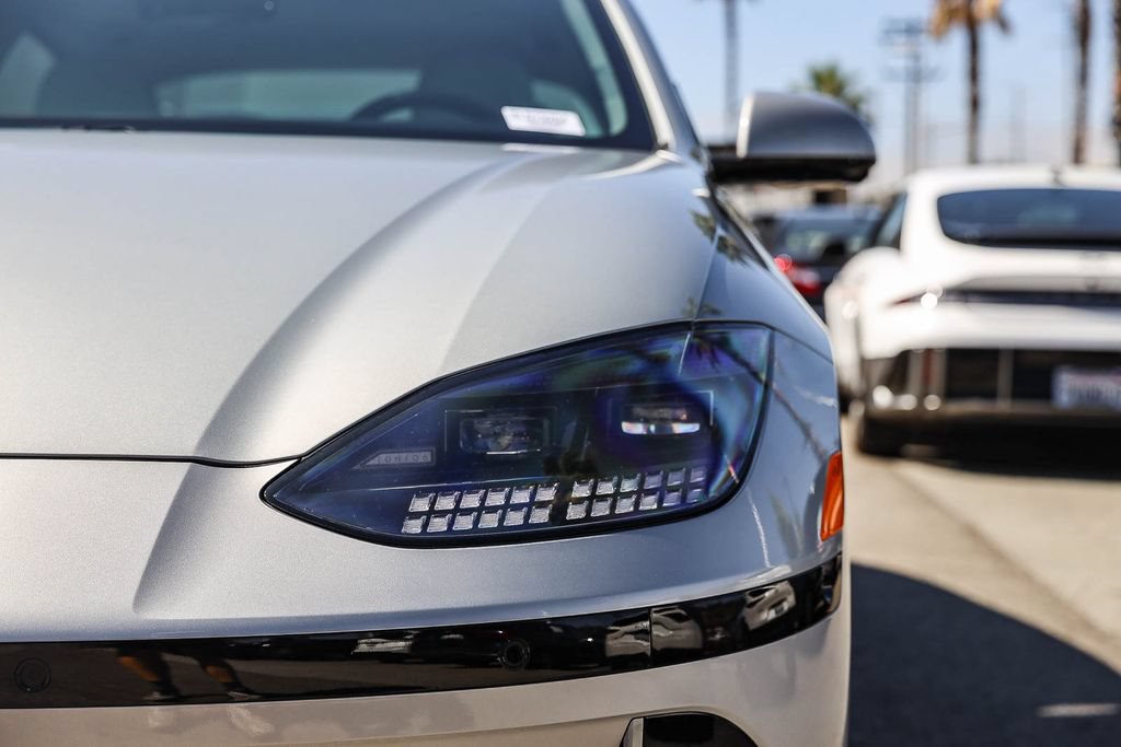 Certified 2024 Hyundai Ioniq 6 Limited RWD image 10