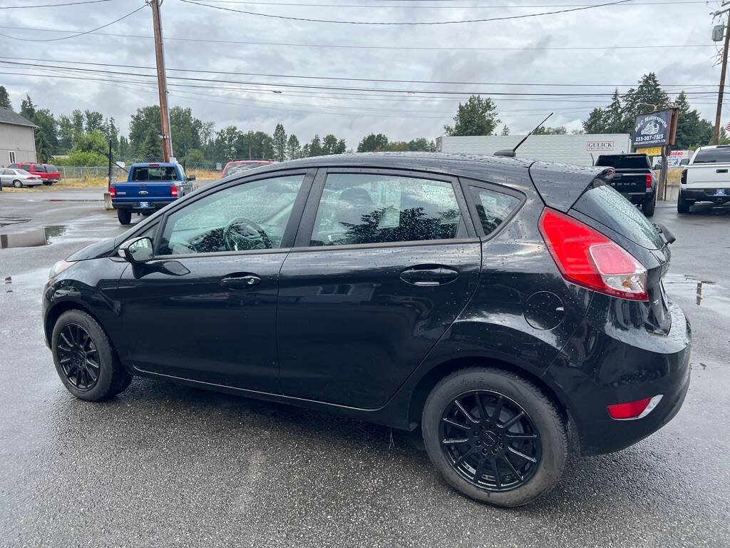 Used 2014 Ford Fiesta SE FWD image 22