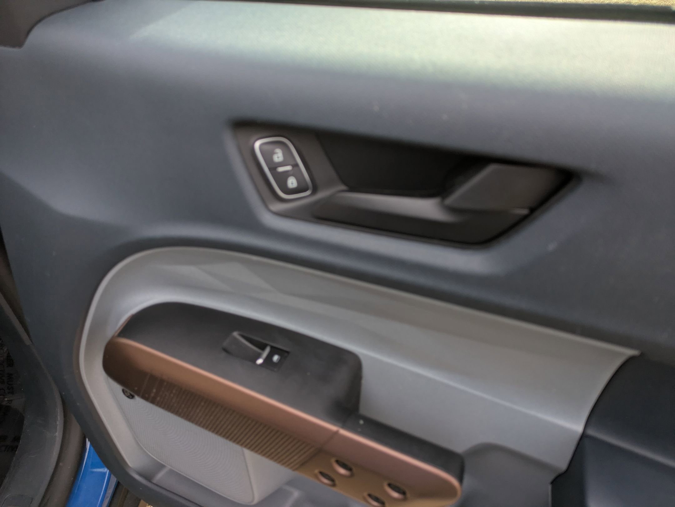 Used 2022 Ford Maverick Lariat w/ Lariat Luxury Package image 30