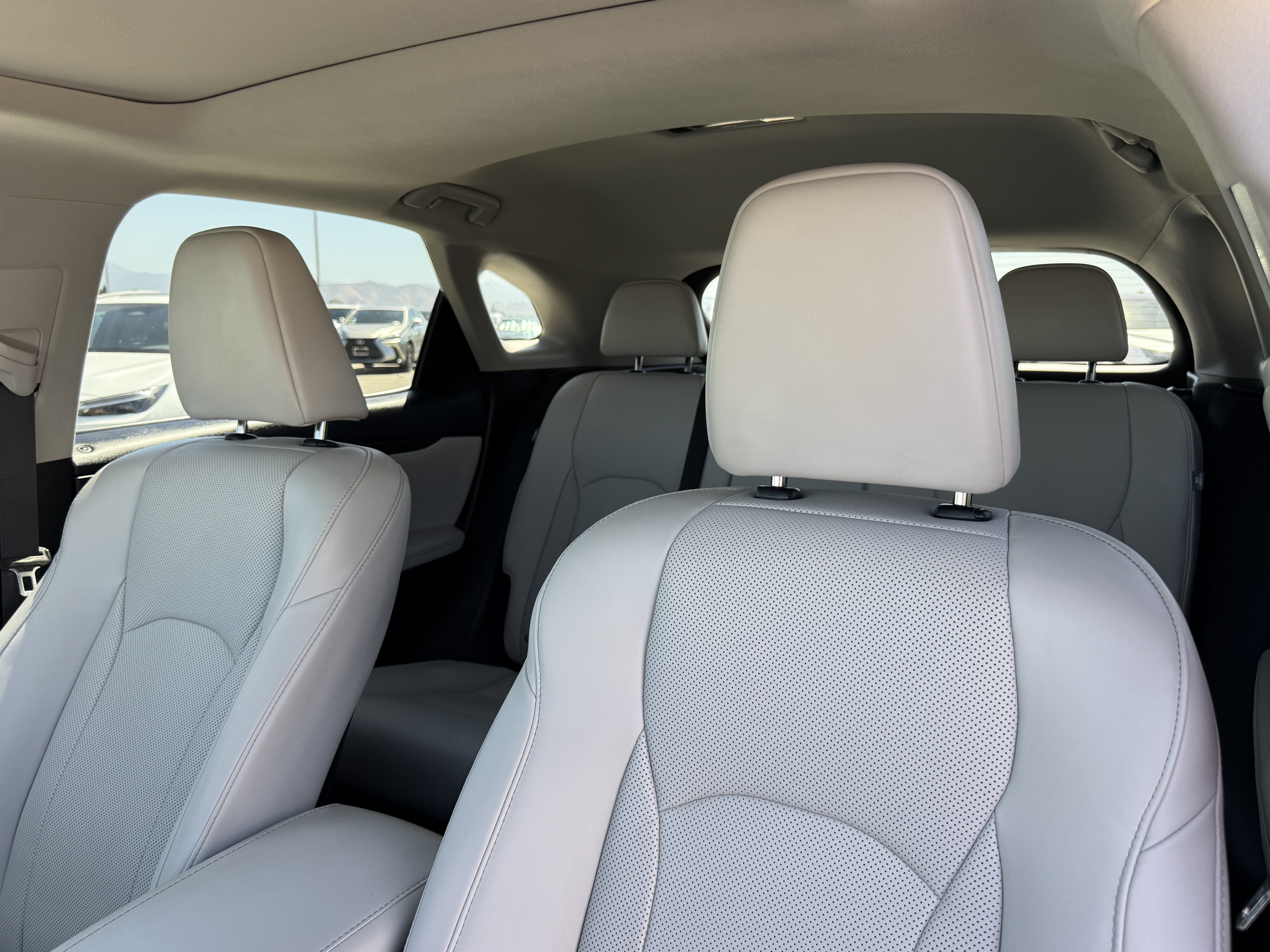 Certified 2022 Lexus RX 350 FWD w/ Premium Package image 20