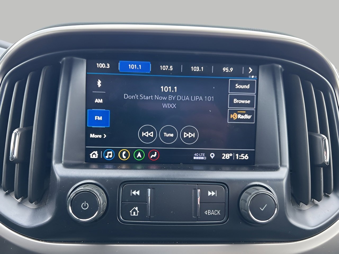 Used 2021 Chevrolet Colorado Z71 w/ LPO, Tonneau and Step Package image 11