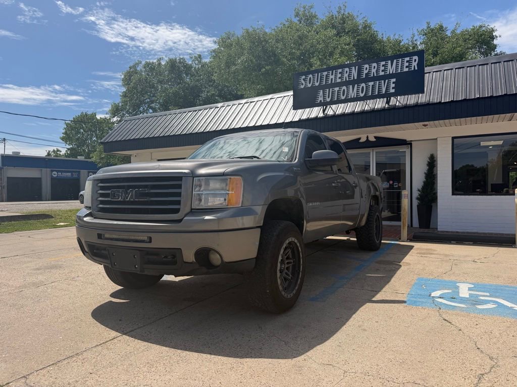 Used 2013 GMC Sierra 1500 SLE AWD/4WD image 1