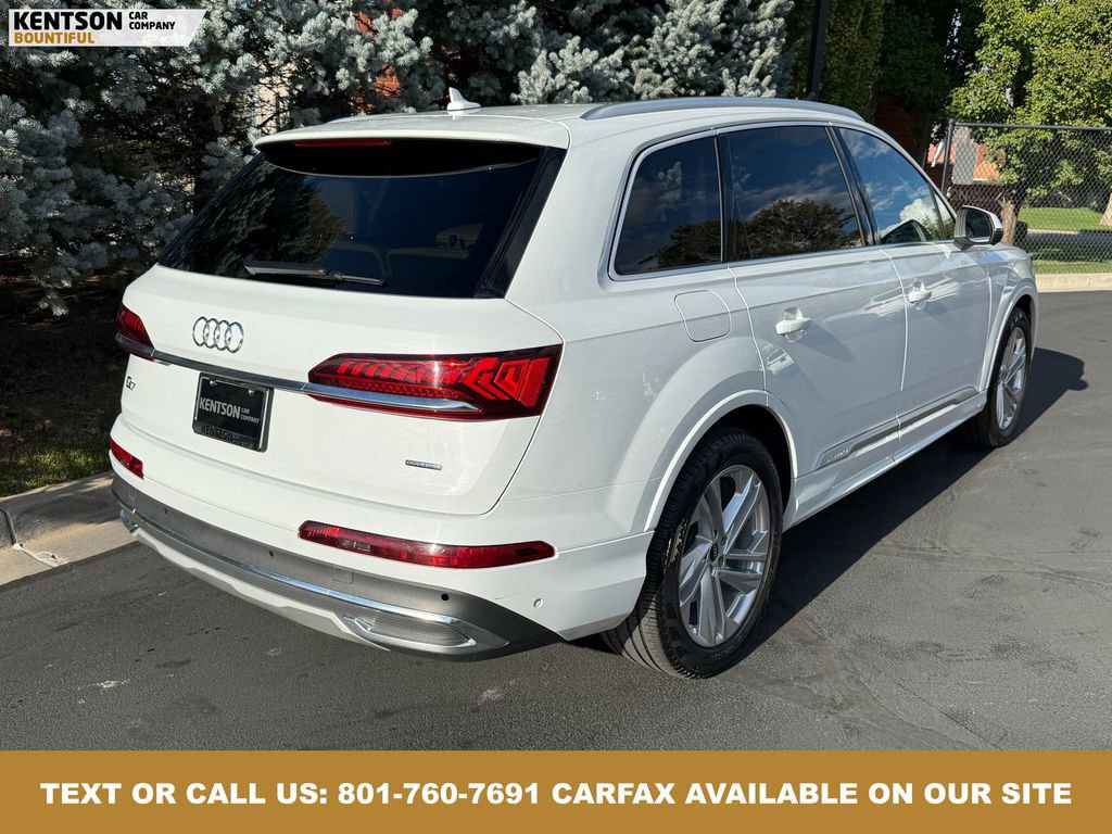 Used 2022 Audi Q7 3.0T Prestige image 9