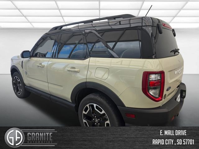 Used 2024 Ford Bronco Sport Outer Banks w/ Tech Package AWD/4WD image 3