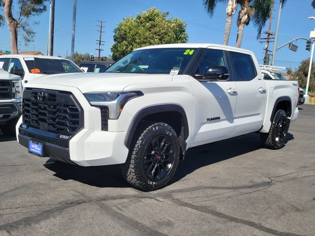 Used 2024 Toyota Tundra Limited w/ TRD Off-Road Package AWD/4WD image 28