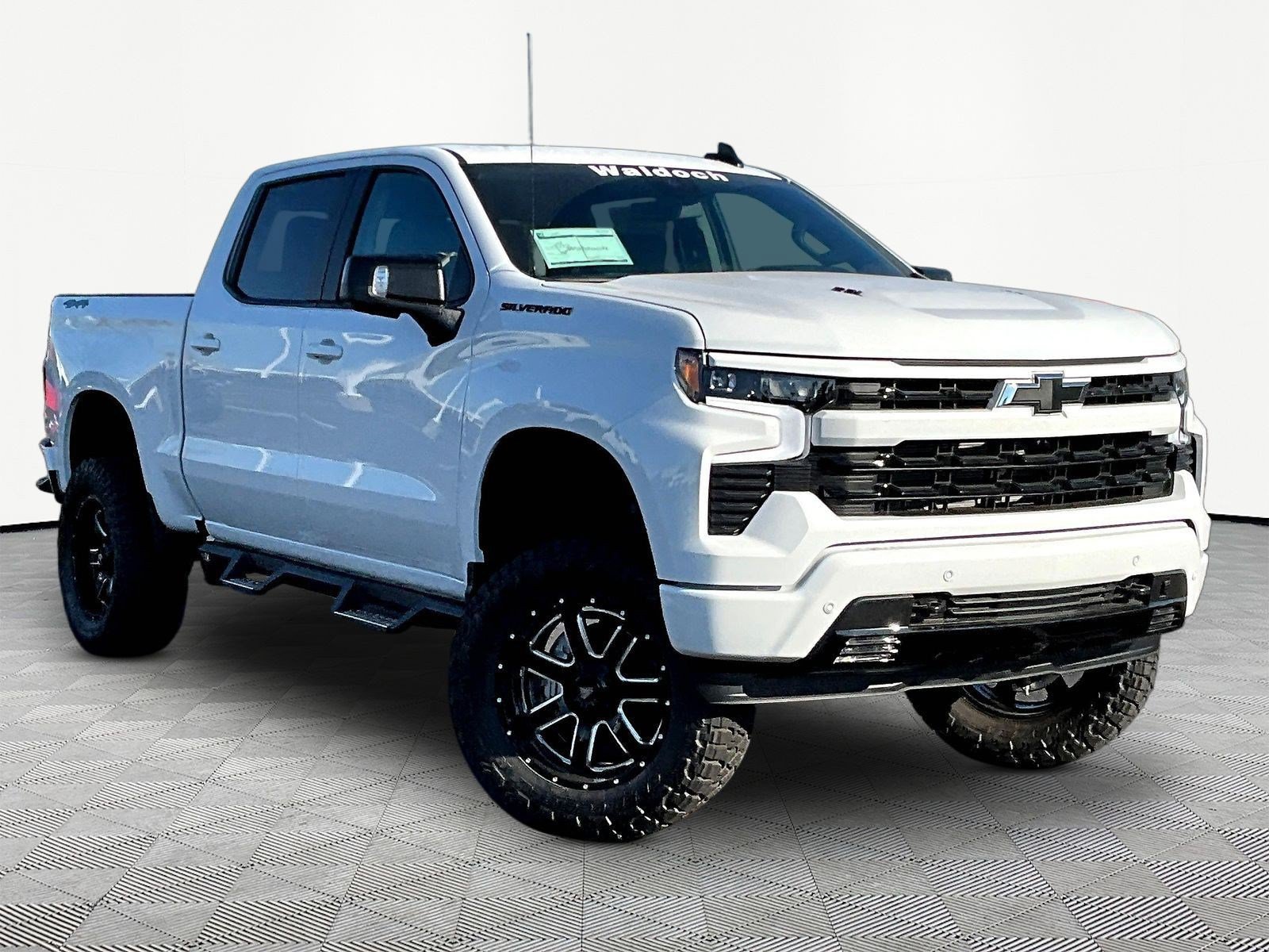 New 2026 Chevrolet Silverado 1500 RST w/ Dark Appearance Package AWD/4WD image 3