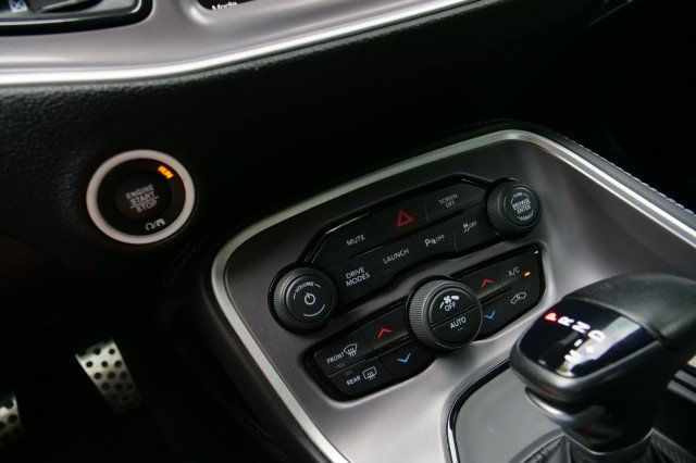 Used 2022 Dodge Challenger R/T Scat Pack RWD image 17