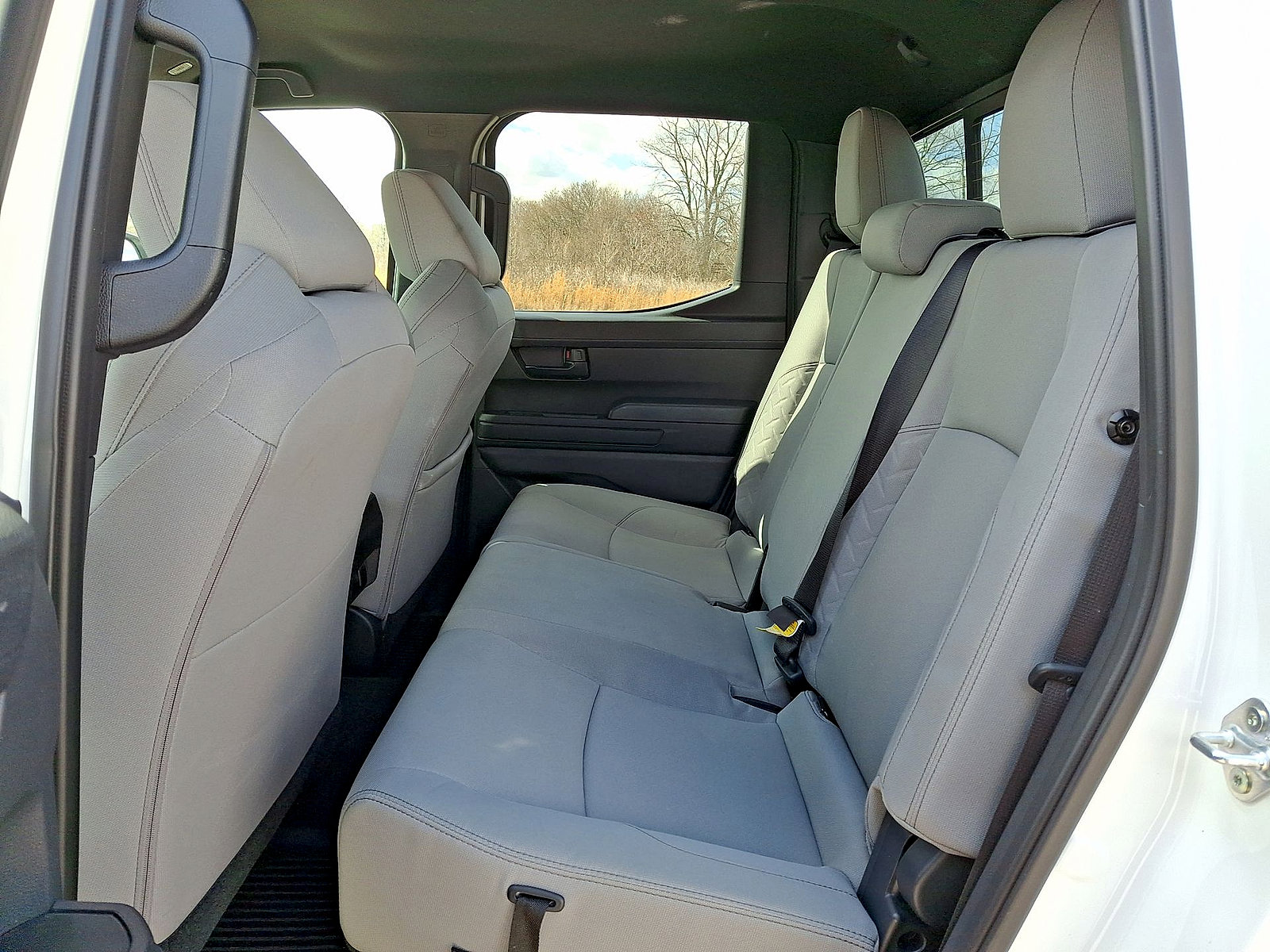 Used 2025 Toyota Tacoma SR5 w/ SR5 Upgrade Package AWD/4WD image 20