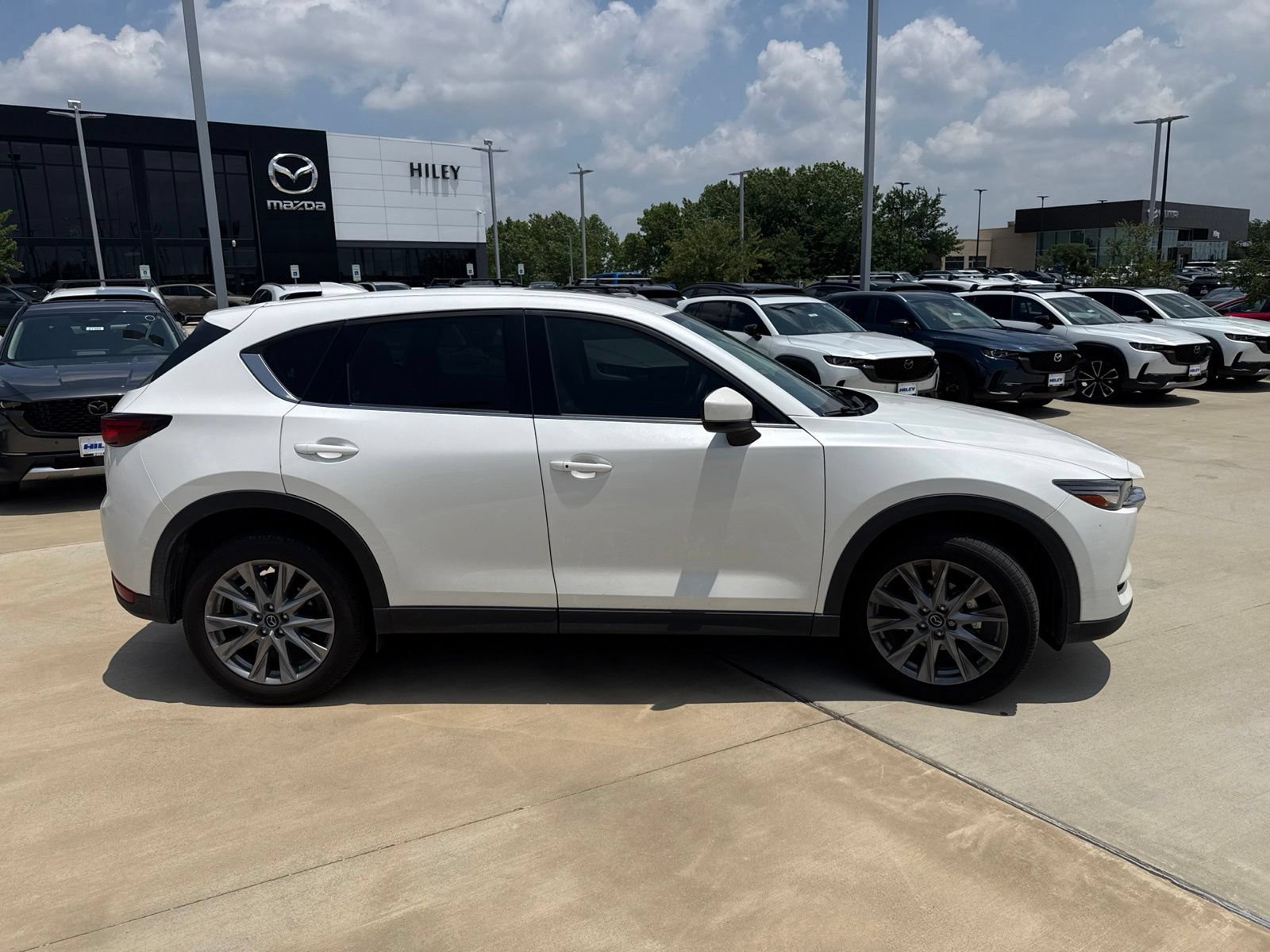 Used 2021 MAZDA CX-5 Grand Touring AWD/4WD image 4