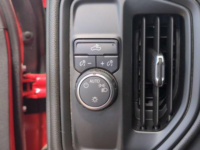 Certified 2022 Chevrolet Silverado 1500 Custom RWD image 17