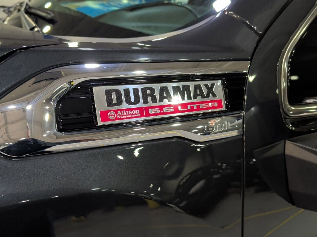 Used 2021 GMC Sierra 3500 Denali w/ Denali Ultimate Package image 7