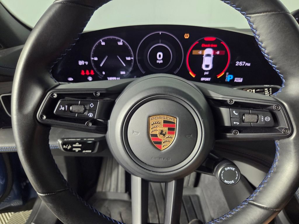 Used 2021 Porsche Taycan 4S image 17