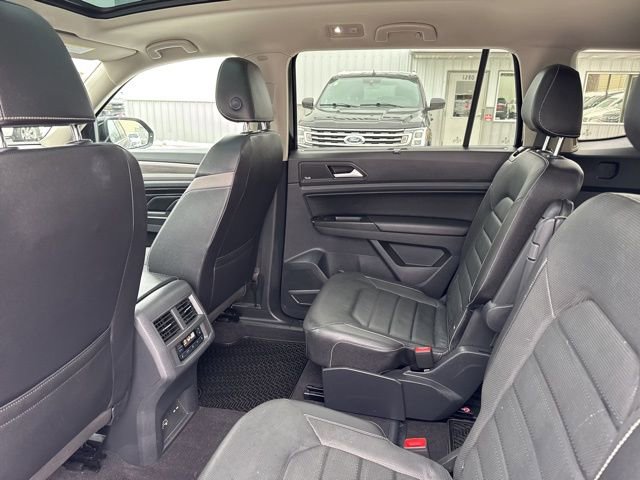 Used 2021 Volkswagen Atlas SEL Premium image 14