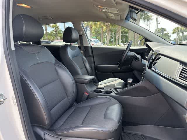 Used 2017 Kia Niro FWD image 27