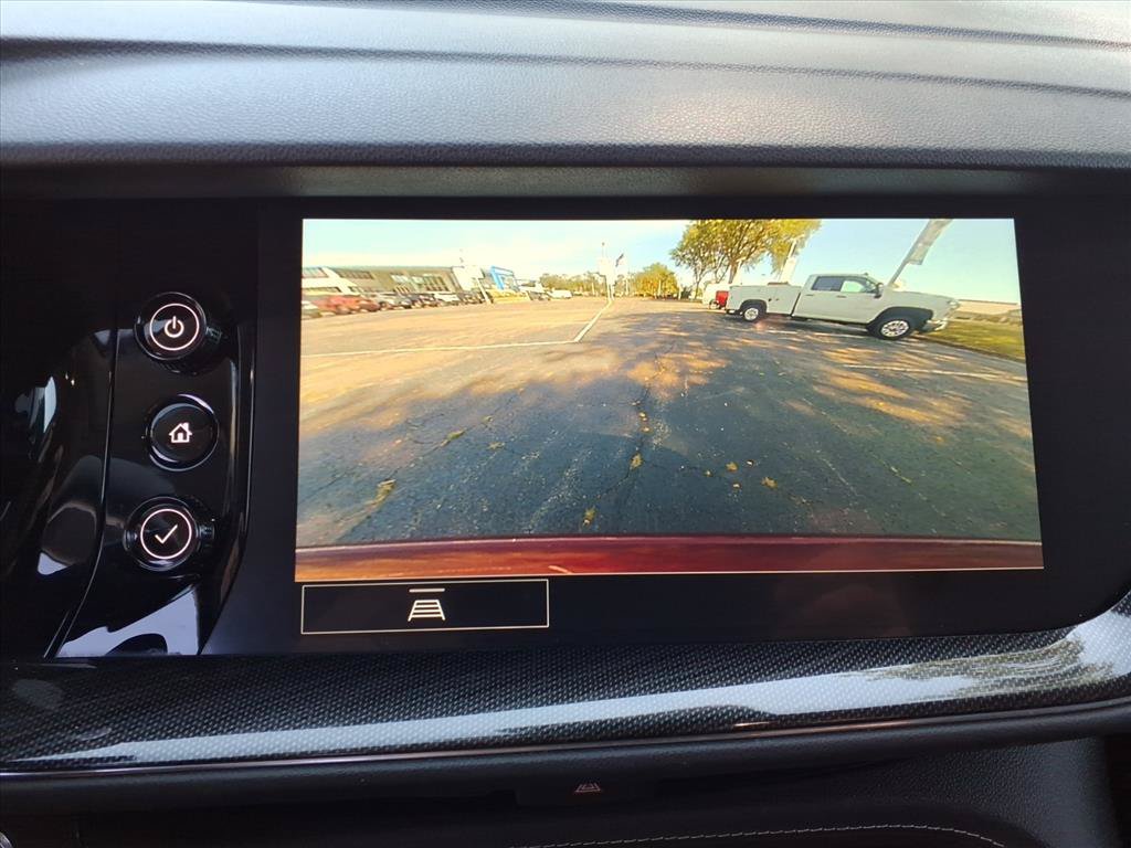 Used 2023 Buick Envision Preferred w/ Sport Touring Package AWD/4WD image 10