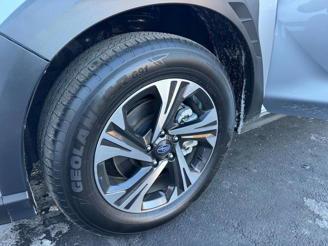 Used 2025 Subaru Crosstrek 2.0i Premium image 23