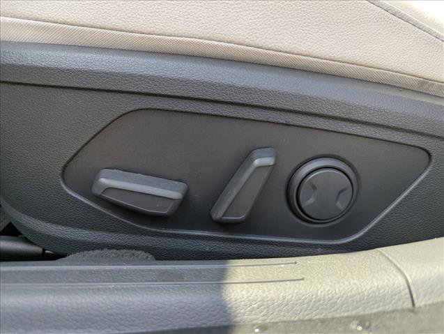 Used 2022 Hyundai Sonata Limited w/ Cargo Package image 10