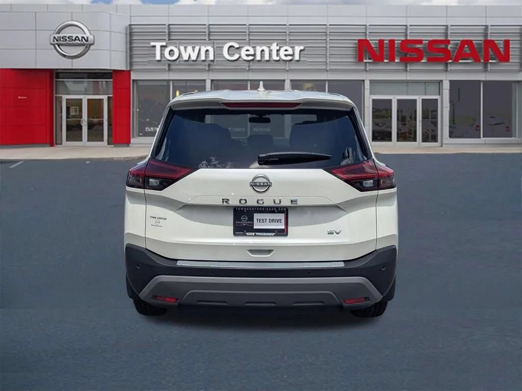 Certified 2023 Nissan Rogue SV FWD image 6