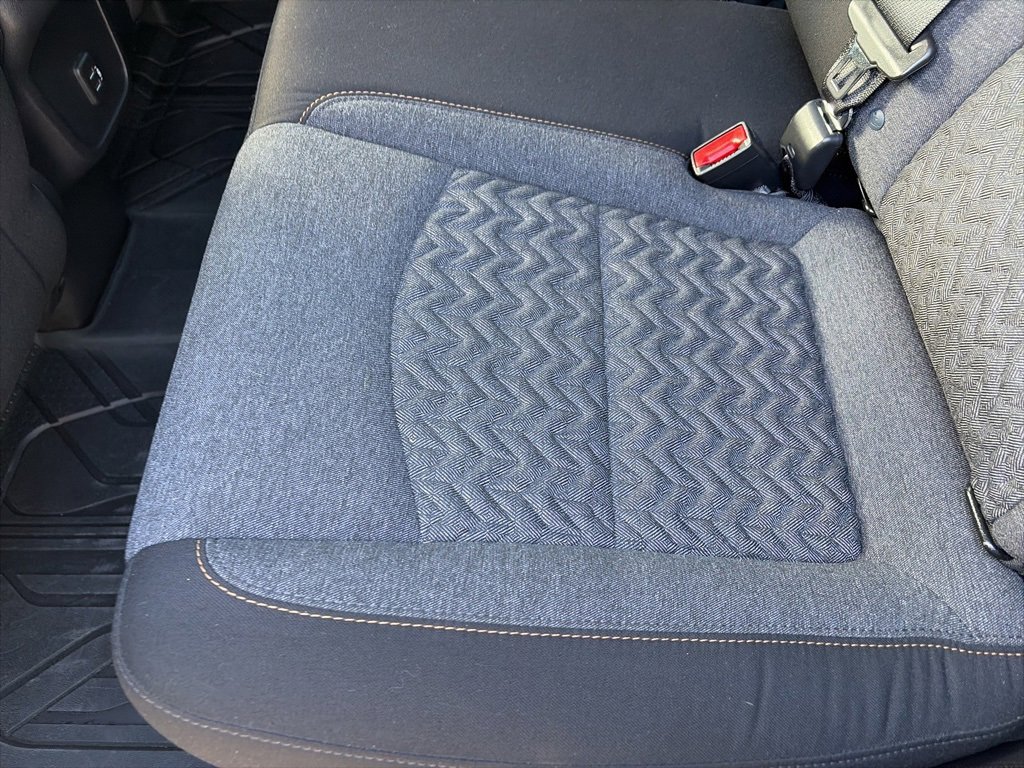 Certified 2024 Chevrolet Equinox LT w/ LPO, Floor Liner Package image 18