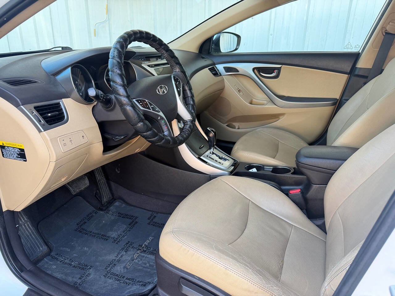 Used 2012 Hyundai Elantra Limited FWD image 12
