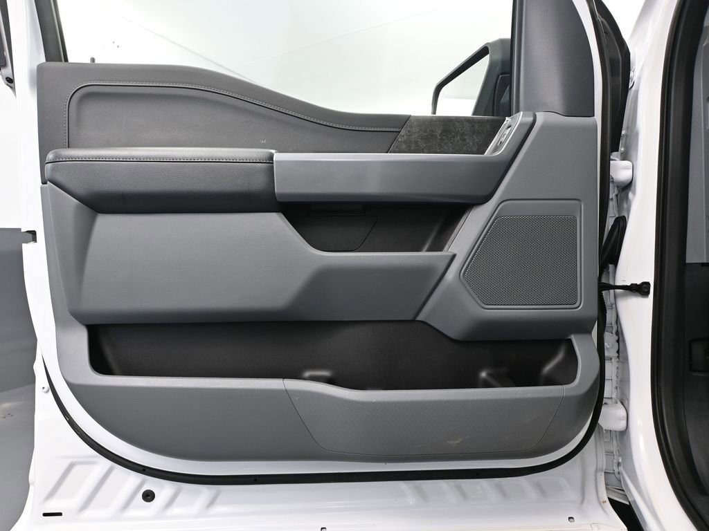 Used 2022 Ford F150 XLT w/ Equipment Group 302A High image 21