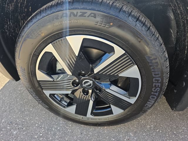 New 2026 Nissan Kicks SV w/ SV Premium Package AWD/4WD image 10