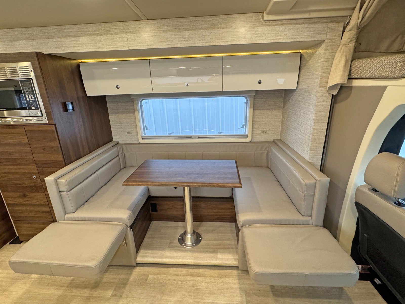 Used 2021 Mercedes-Benz Sprinter 3500 w/ Acoustic Package image 59