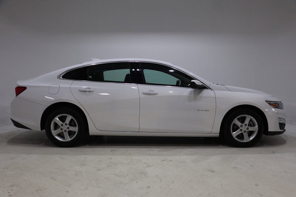 Used 2024 Chevrolet Malibu LT FWD image 8