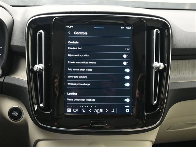 Used 2023 Volvo XC40 B5 Plus w/ Driver Assist Package image 16