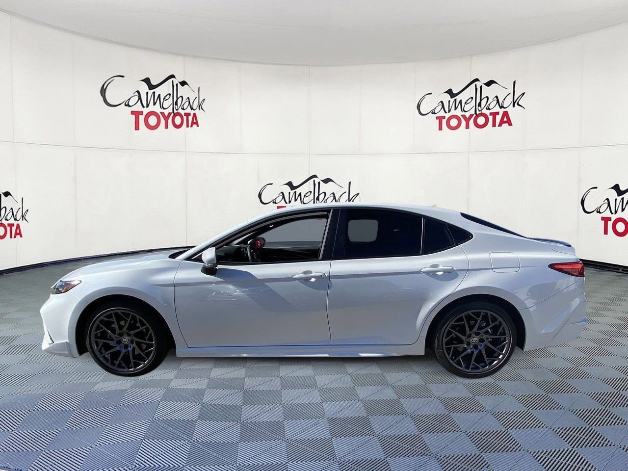 New 2026 Toyota Camry XSE FWD image 4