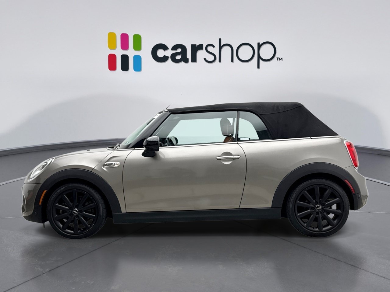 Used 2018 MINI Cooper S FWD image 2