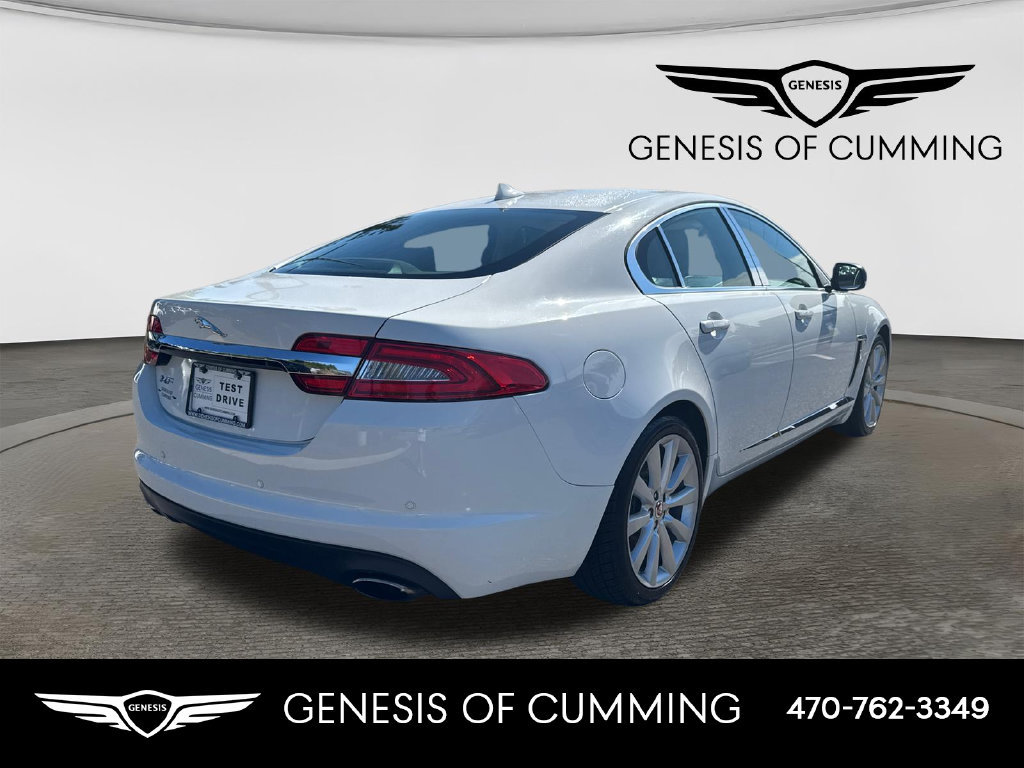 Used 2013 Jaguar XF RWD image 7