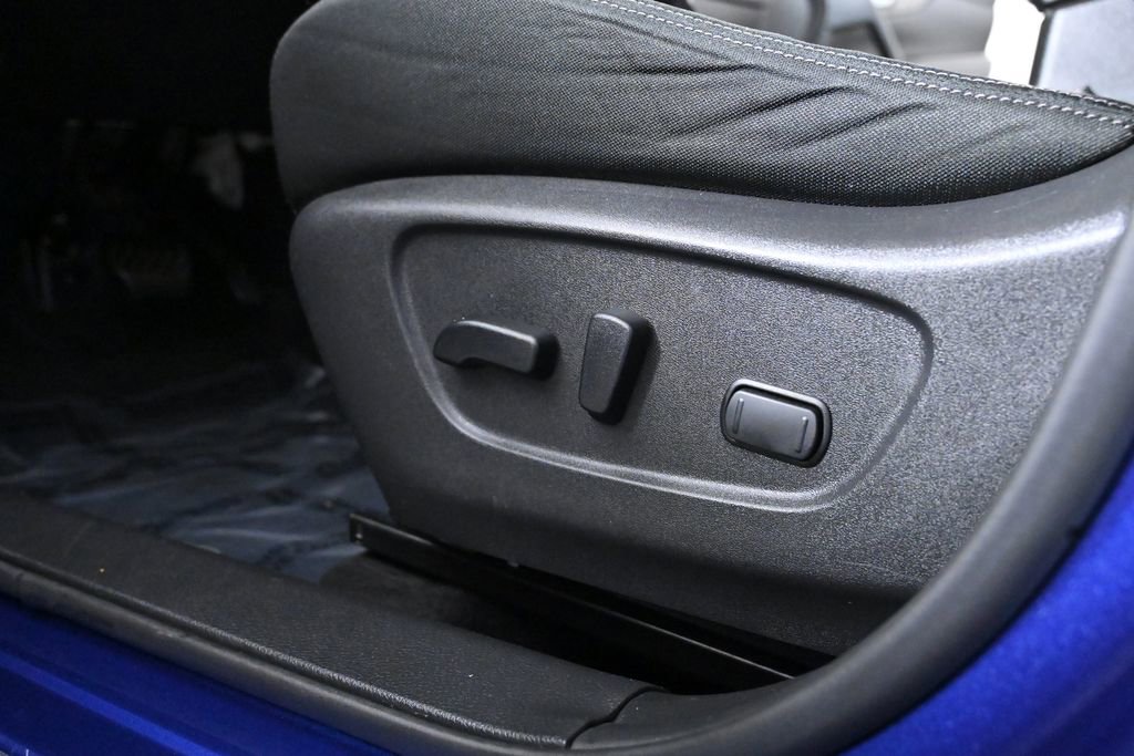 Used 2019 Nissan Rogue SV w/ Sun & Sound Touring Package image 26