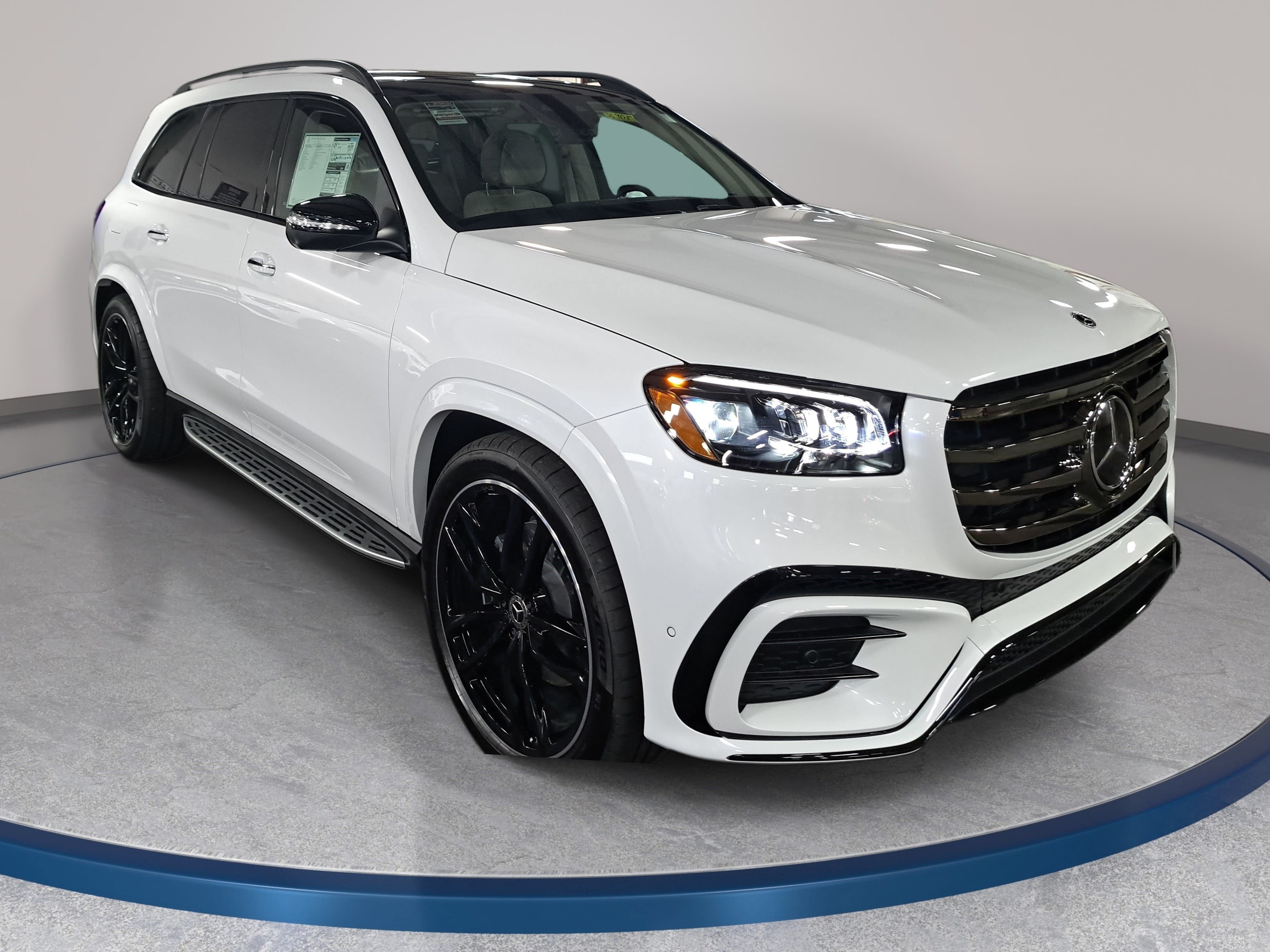 New 2026 Mercedes-Benz GLS 450 4MATIC image 4