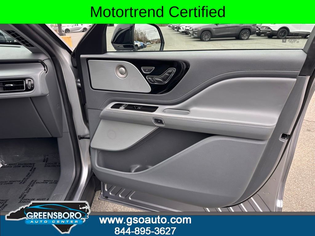 Used 2020 Lincoln Aviator Reserve w/ Equipment Group 202A image 18