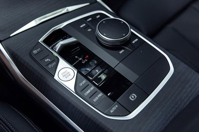 New 2026 BMW 330i xDrive Sedan w/ M Sport Package image 21