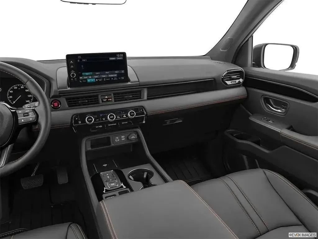 New 2026 Honda Pilot TrailSport image 52