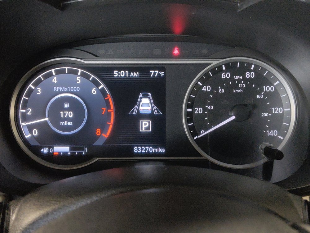 Used 2021 Nissan Versa SV FWD image 23
