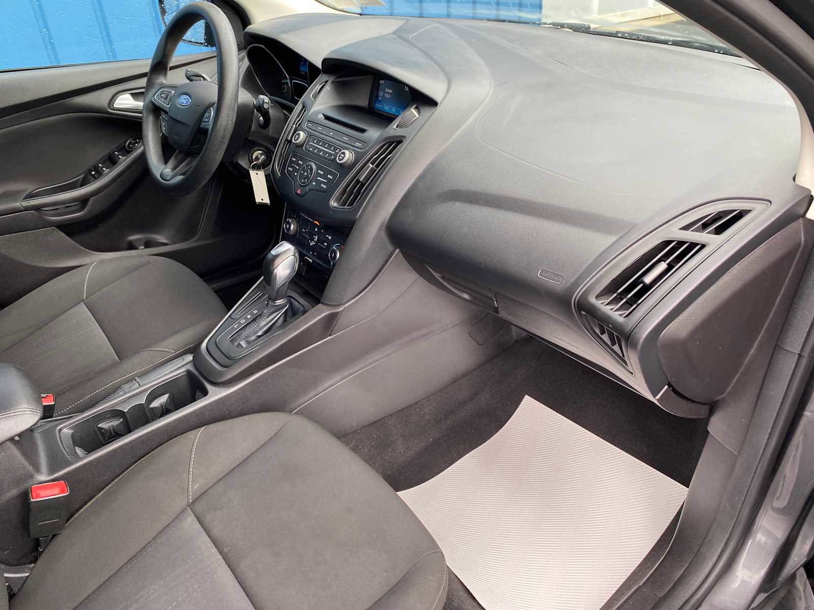 Used 2015 Ford Focus SE image 23