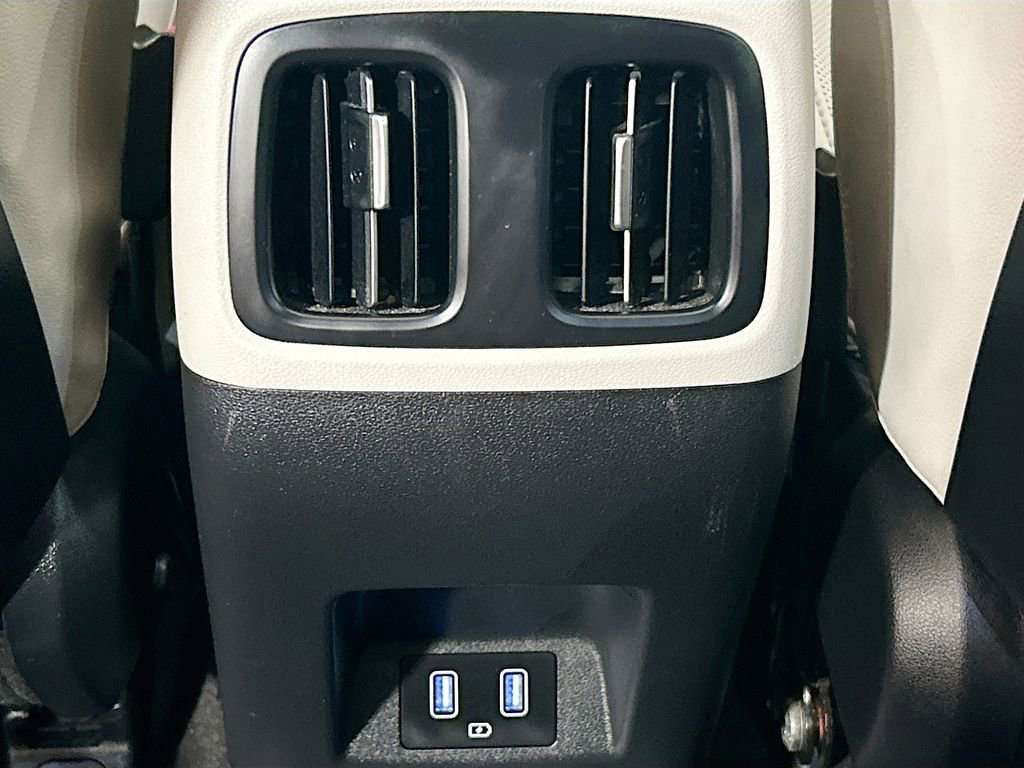 Used 2023 Hyundai Tucson Limited image 25